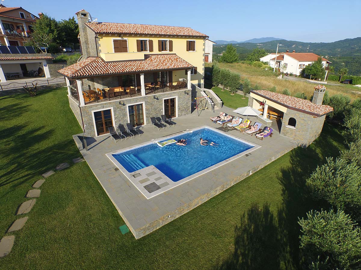 Buzet - Villa Maslina für 12 Personen