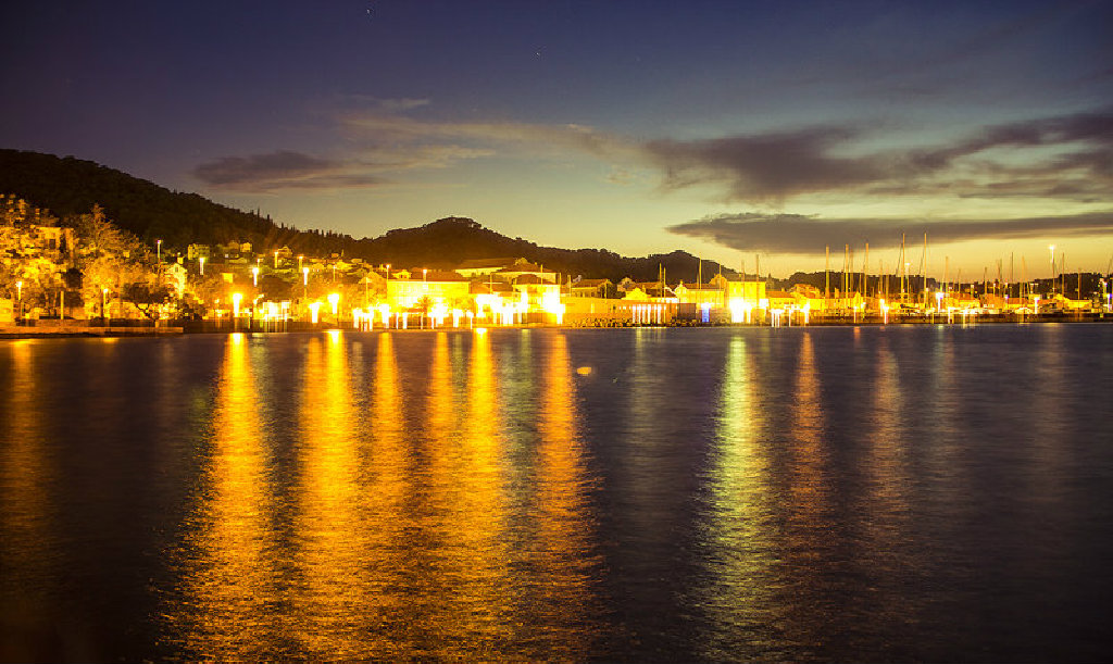 Ugljan-Preko - Villa Majer App. „SPRING-LUX“ 6+2